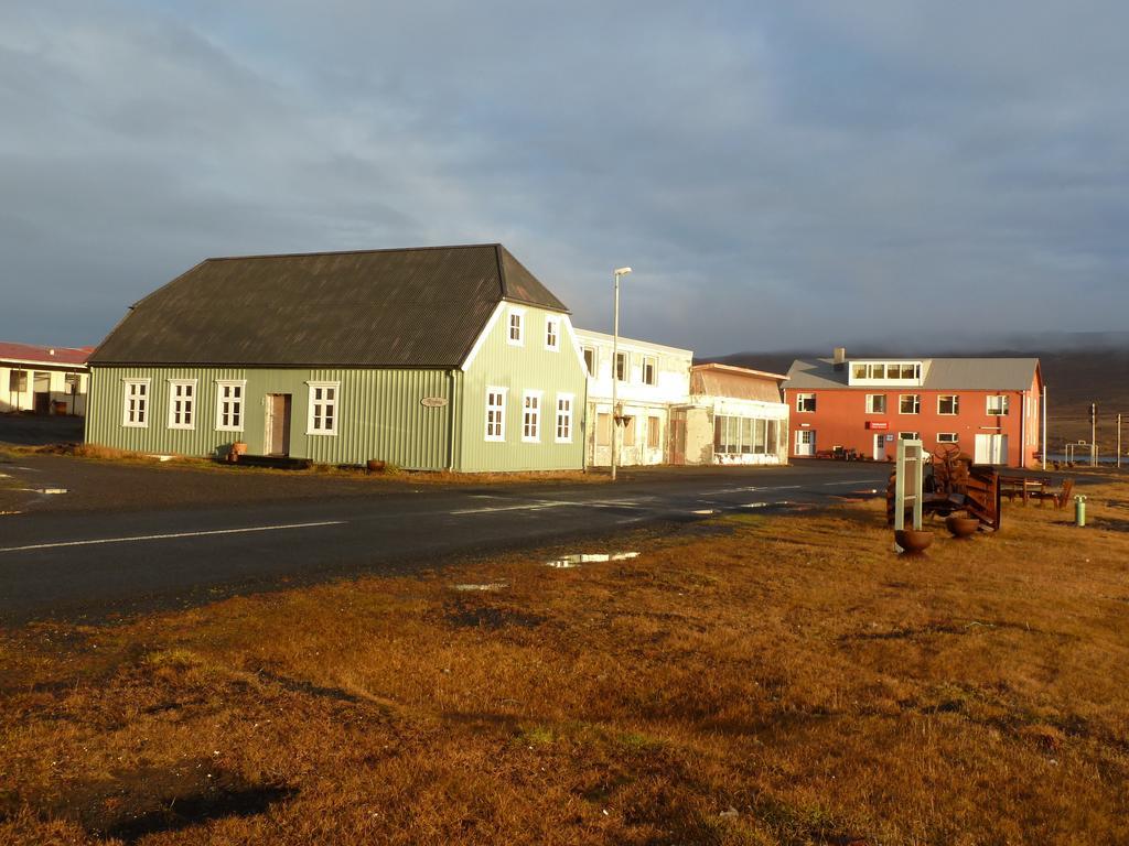 Tangahus Guesthouse Bortheyri Eksteriør bilde